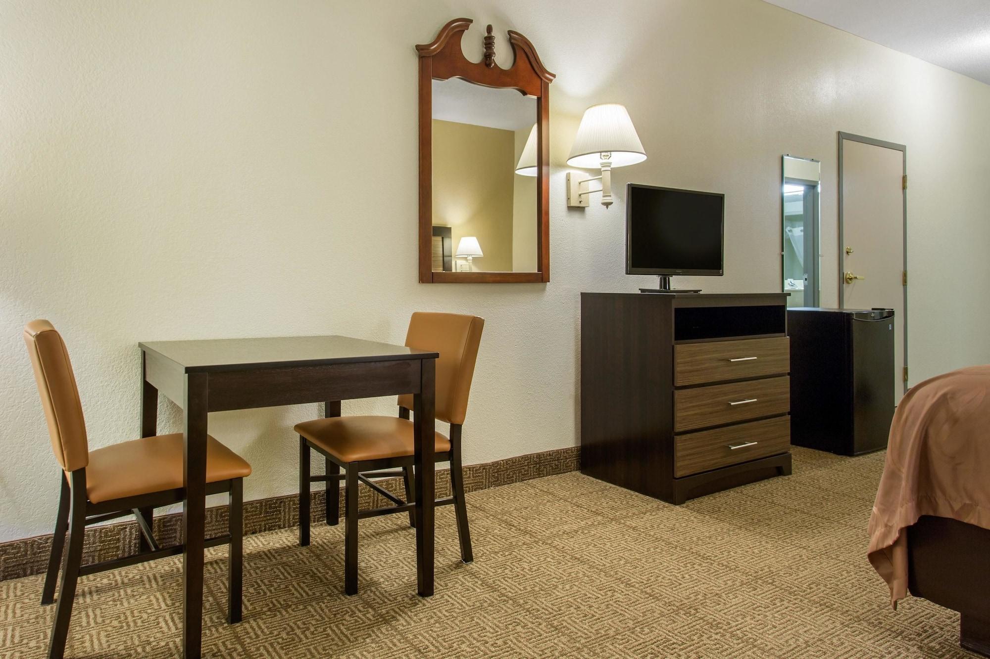 Quality Inn 2*